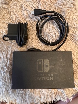Nintendo Switch Verde y Rosa + Funda