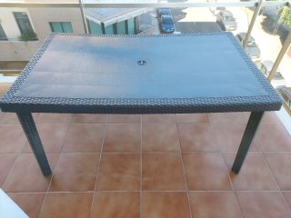 Mesa de jardín/terraza 1.50m x 0.90m