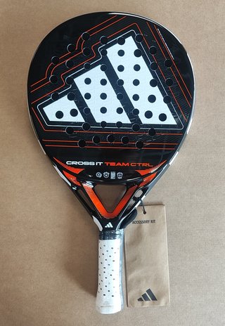 Adidas pala de pádel Cross It team Ctrl 2026 !