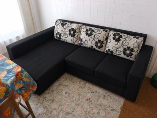 Sofá chaiselongue negro tela