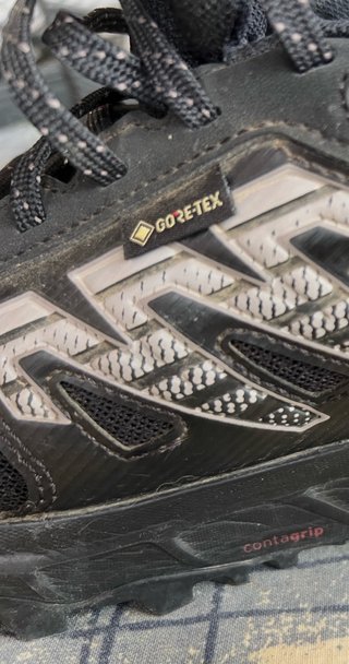 Zapatillas senderismo Salomon T37 1/3.Unisex.