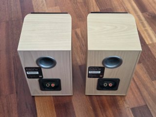 2 Altavoces JBL BALBOA 10