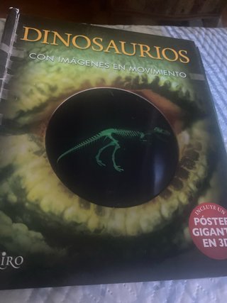 Libro Dinosaurios con imágenes en movimiento