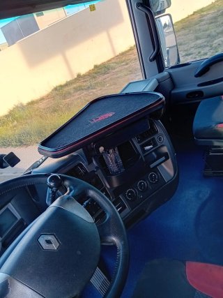 Renault Trucks magnum 2010
