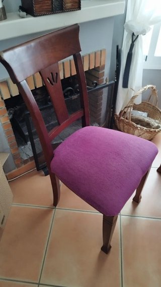Mesa redonda extensible de comedor y sillas madera