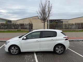 Peugeot 308 2017