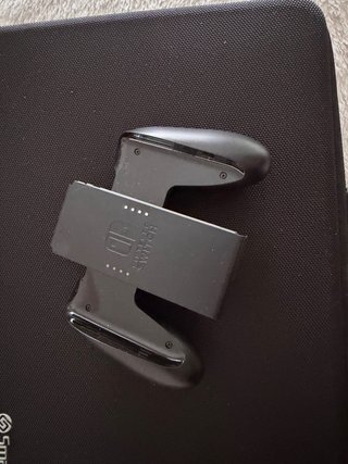 Grip Nintendo Switch OLED Negro