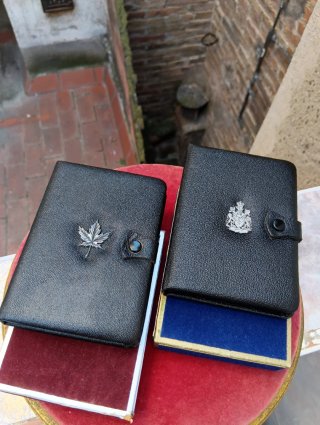 Estuches Monedas Canada con certificado ambos