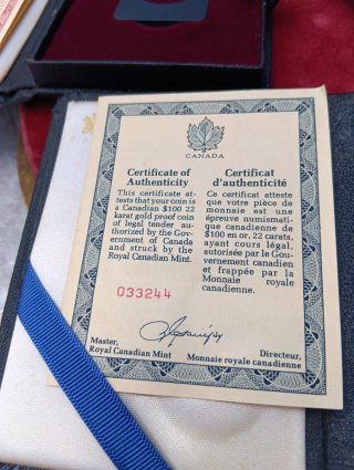 Estuches Monedas Canada con certificado ambos