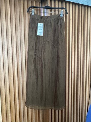 Falda Zara Verde Oliva Talla M