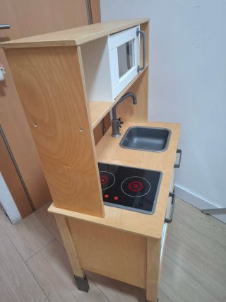 Cocinita de madera IKEA