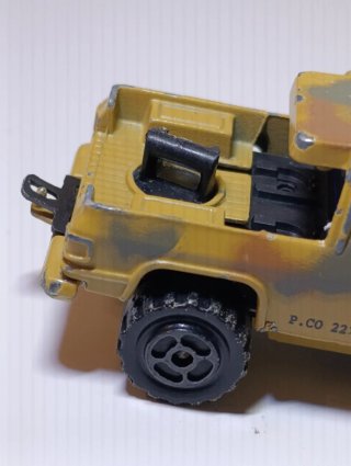 CHEVROLET BLAZER MILITAR 1/64 MAJORETTE