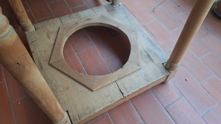 Mesa camilla redonda de madera