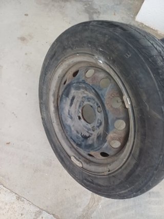 Neumático TYRE THREE