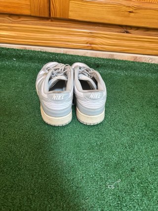 Zapatillas Nike Dunk Gris y Blanco