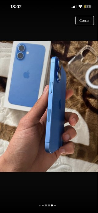 iPhone 16 128GB Azul