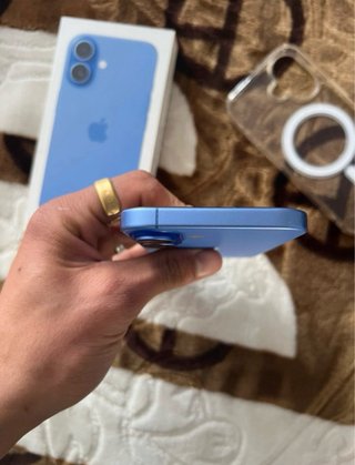 iPhone 16 128GB Azul