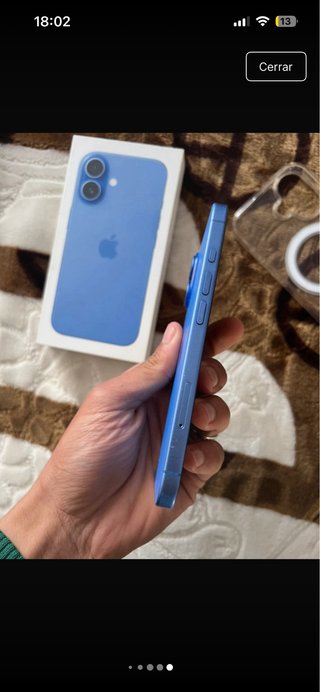 iPhone 16 128GB Azul