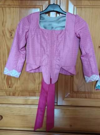 Traje Fallera niña + 2 Corpiños + manteletas