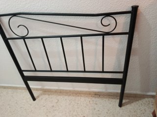 Cama Diván Forja Negra, completa, desmontada