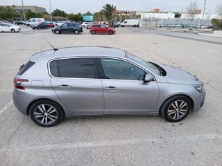Peugeot 308, año 2019, 115km