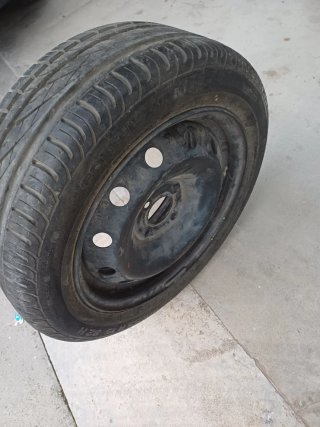 Neumático Continental 185/55 R 15 82H