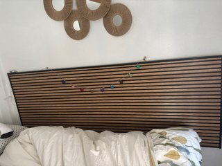 Cabecero de cama de madera