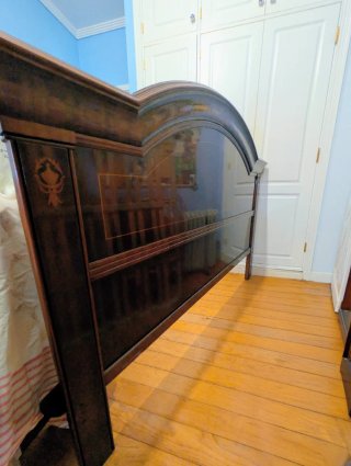 Cabecero de madera estilo clásico
