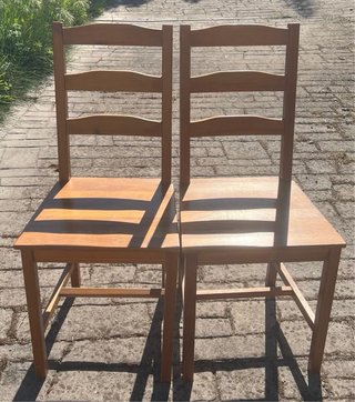 2 Sillas de Madera Ikea