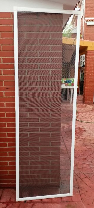 Cierre balcón Crimalit con persiana y mosquitera