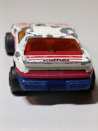 PONTIAC FIERO 1/64 MAJORETTE