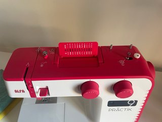 Máquina de coser Alfa Practik 9