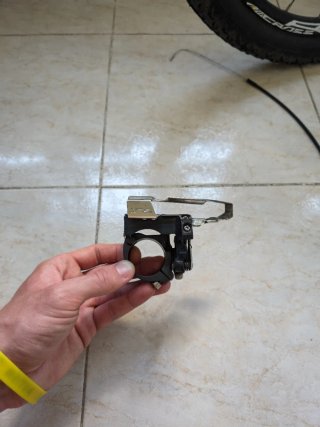 Shimano SLX FD-M660 Desviador Delantero