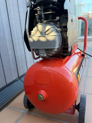 Compresor BLACK DECKER 2.0 HP