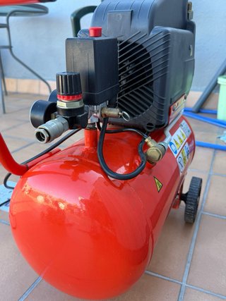 Compresor BLACK DECKER 2.0 HP