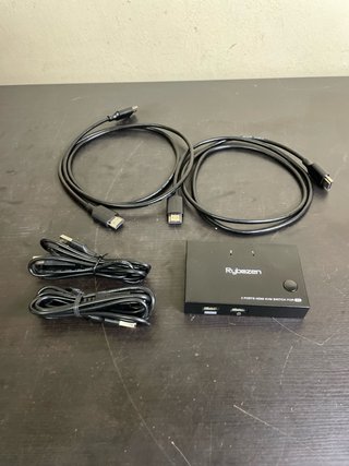 Switch KVM HDMI Rybozen 2 Porte 4K