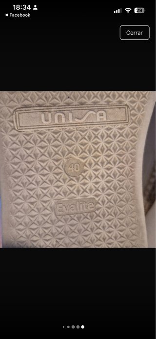 Sandalias Unisa blancas