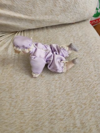 Muñeca de porcelana antigua