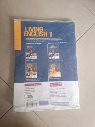 Living English 1 Bachillerato. Student's book
