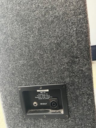 Altavoz MC-10 200W RMS