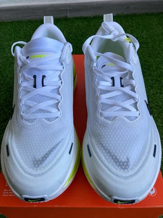 Nike Vomero Plus “White Black Cyber” Talla 40 40,5