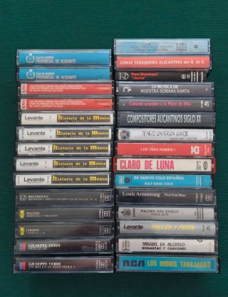 Lote Casetas Música Clásica, Regional, Pop