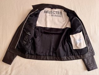 Chaqueta de cuero marrón