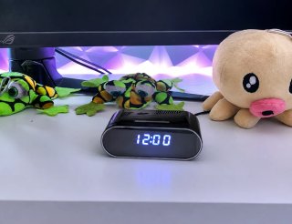 Reloj Despertador Cámara Espía WiFi A ESTRENAR