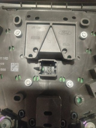 Panel Radio CD Ford Fiesta 2010