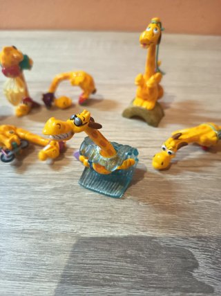7 Figuras Jirafas Kinder Sorpresa