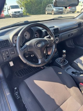 Toyota MR2 2001