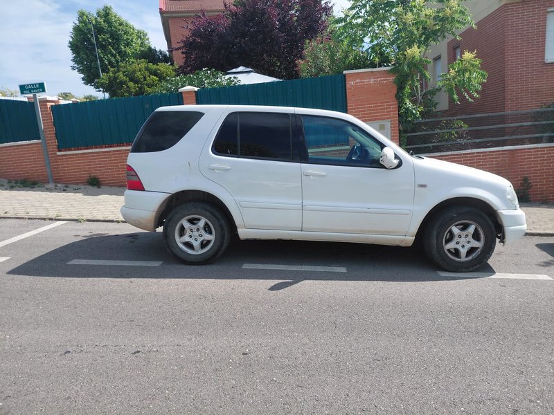 Mercedes-Benz Clase M 1998 - foto 1