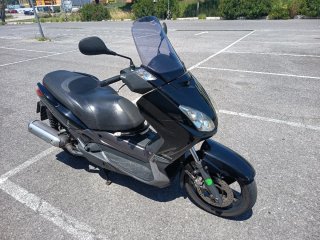 Yamaha XMAX 125 Negra