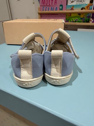 Sandalias Baby Lobitos Talla 27 Azul y Blanco